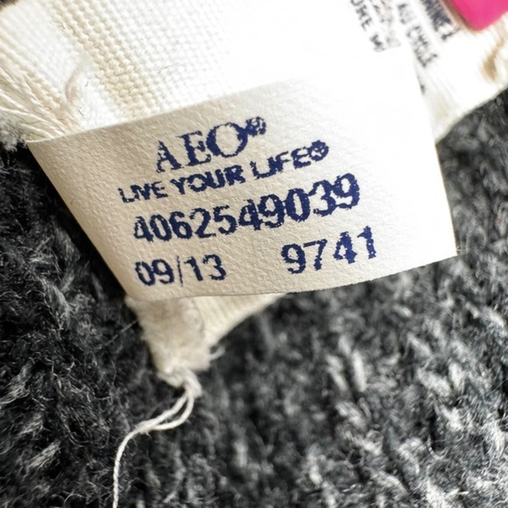 Small Unisex American Eagle Wool Blend Mock Neck Dark Gray Sweater Preppy - Picture 8 of 8